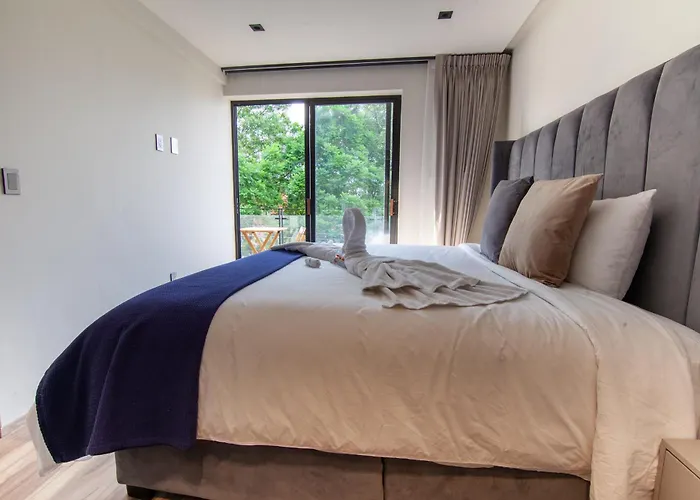Nowness Apartahotel