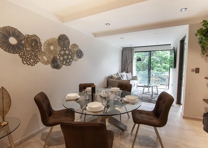 Apartahotel Nowness 4*