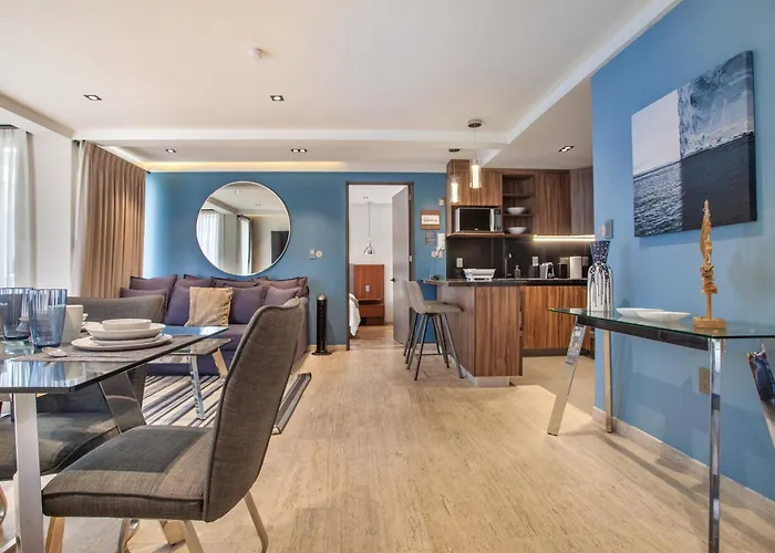Nowness Apartahotel 4*