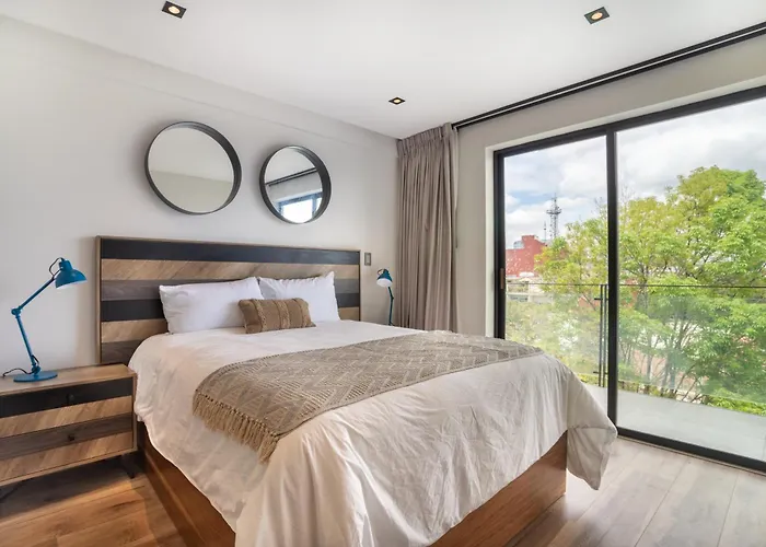 Apartahotel Nowness 4*