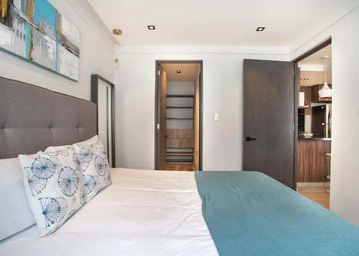 Apartahotel Nowness 4*